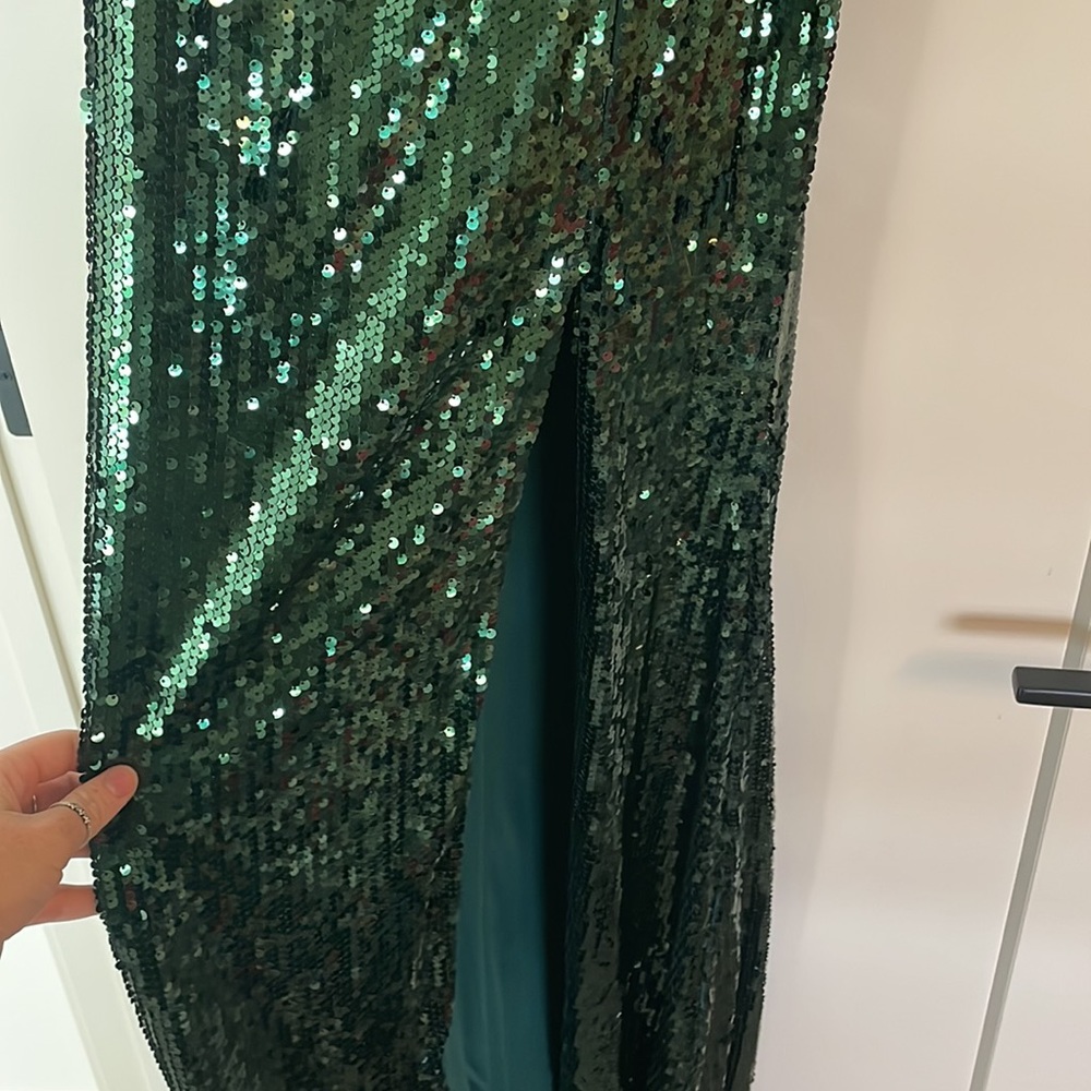 Event Dress - Picture 3 of 6